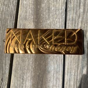 Urban Decay Naked Honey Eyeshadow Palette